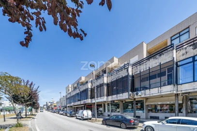 Apartamento T2 para Venda em Vila Verde e Barbudo