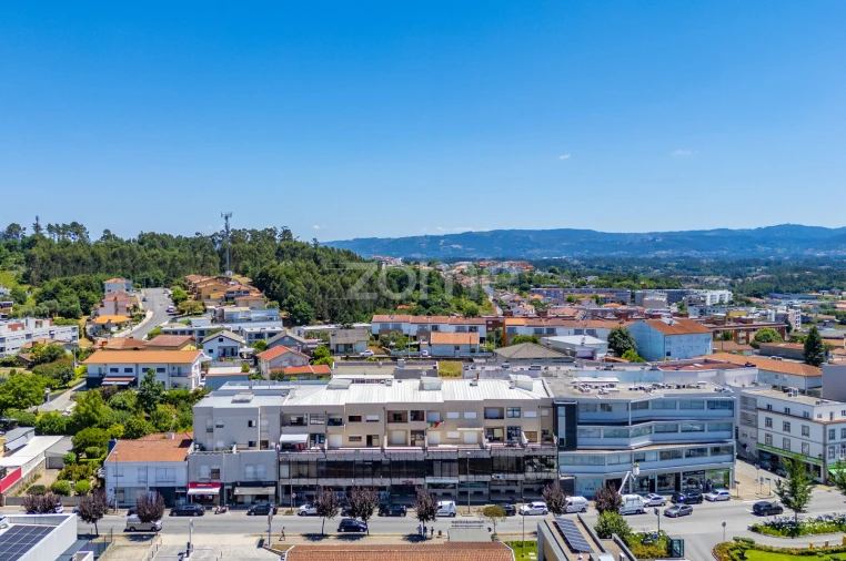Apartamento T2 para Venda em Vila Verde e Barbudo Foto 4