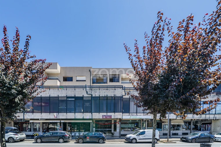 Apartamento T2 para Venda em Vila Verde e Barbudo Foto 2