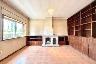 Apartamento T4 para Venda em Ramalde