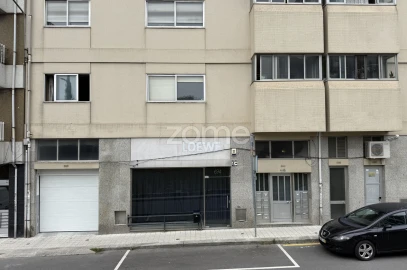 Apartamento T4 para Venda em Ramalde