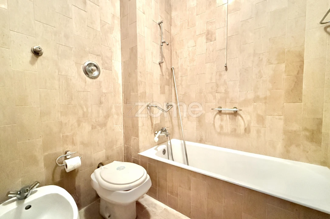 Apartamento T4 para Venda em Ramalde Foto 26