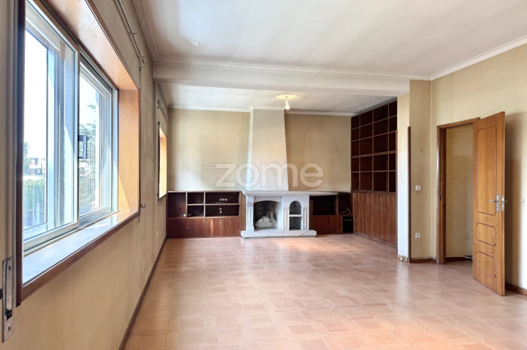 Apartamento T4 para Venda em Ramalde Foto 20