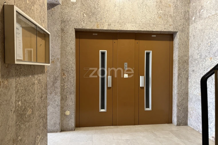 Apartamento T4 para Venda em Ramalde Foto 35