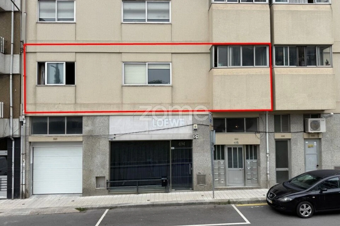 Apartamento T4 para Venda em Ramalde Foto 40