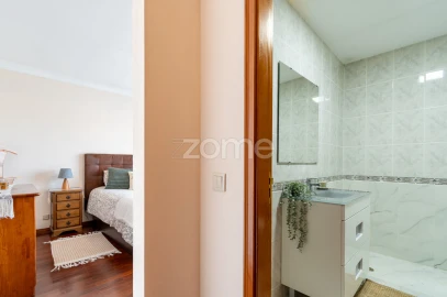 Apartamento T2 para Venda em Mafamude e Vilar do Paraíso