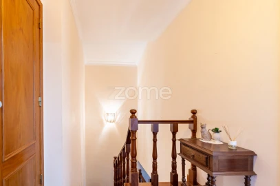 Apartamento T2 para Venda em Mafamude e Vilar do Paraíso