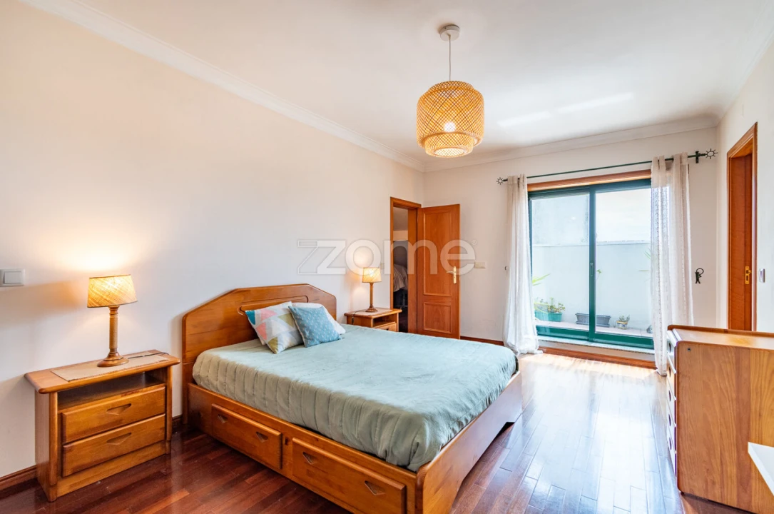 Apartamento T2 para Venda em Mafamude e Vilar do Paraíso Foto 20