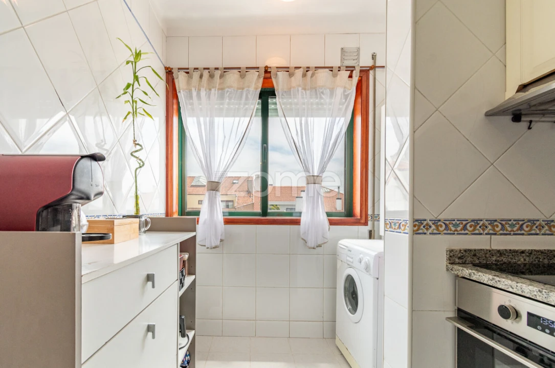 Apartamento T2 para Venda em Mafamude e Vilar do Paraíso Foto 9
