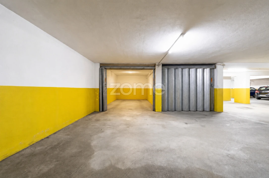 Apartamento T2 para Venda em Mafamude e Vilar do Paraíso Foto 41