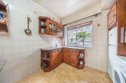 Apartamento T3 para Venda em Braga (São José de São Lázaro e São João do Souto)