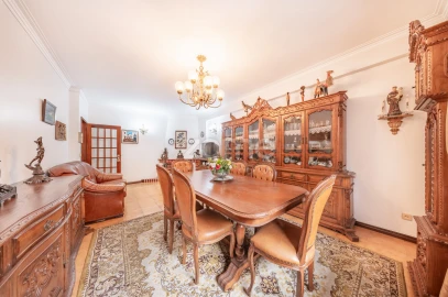 Apartamento T3 para Venda em Braga (São José de São Lázaro e São João do Souto)