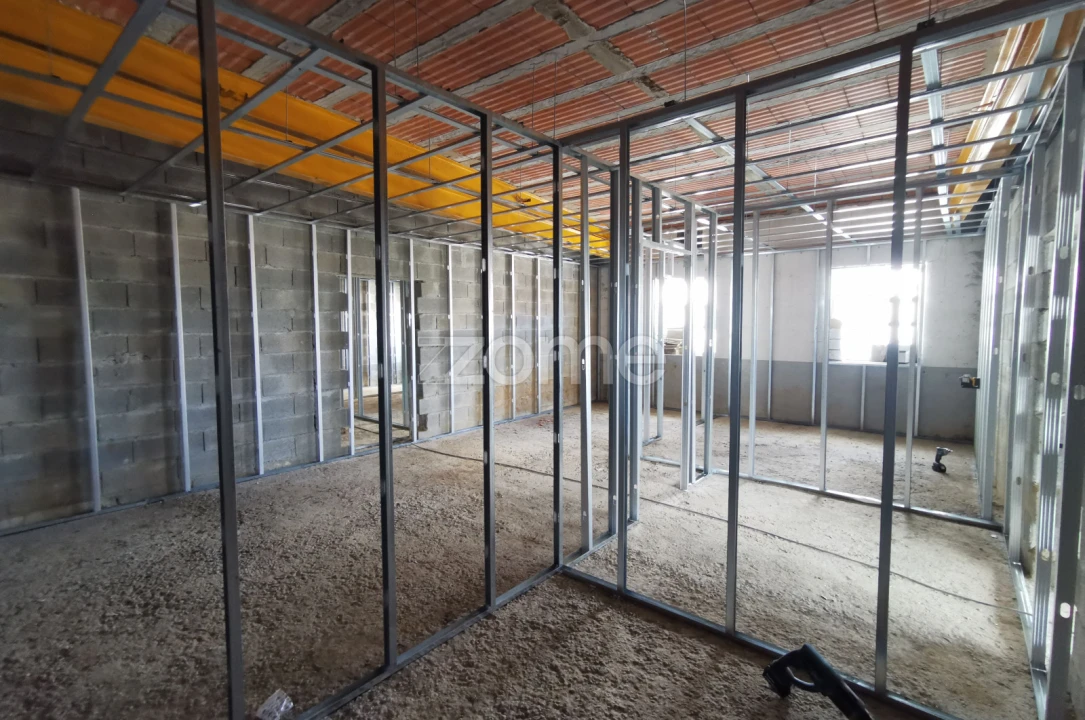 Apartamento T1 para Venda em Oliveira do Douro Foto 22