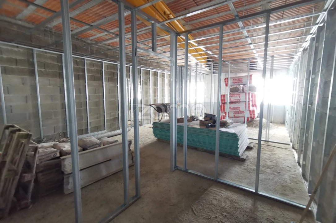 Apartamento T1 para Venda em Oliveira do Douro Foto 19