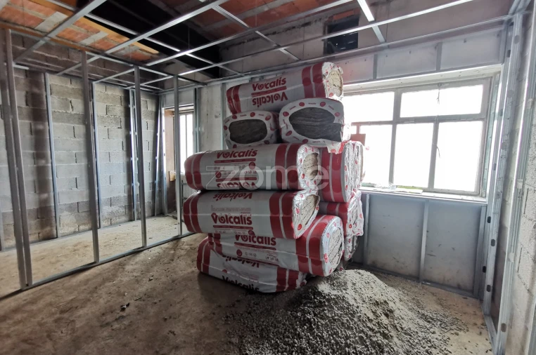Apartamento T1 para Venda em Oliveira do Douro Foto 11