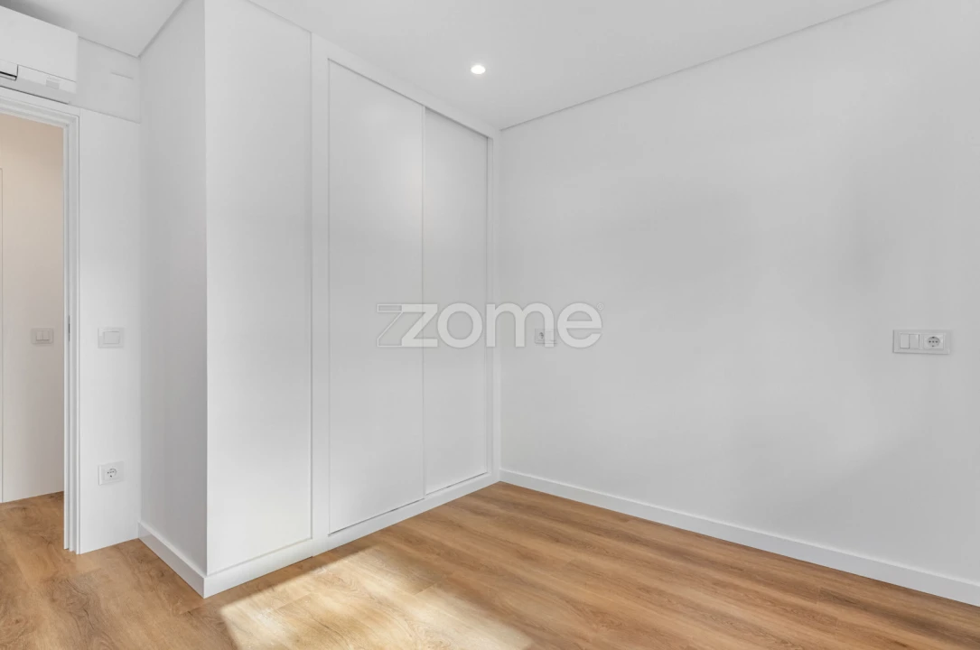 Apartamento T1 para Arrendamento em Cedofeita, Santo Ildefonso, Sé, Miragaia, São Nicolau e Vitória Foto 10
