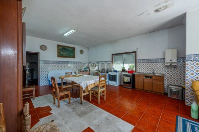 Moradia T3 para Venda em Santo Tirso, Couto (Santa Cristina e São Miguel) e Burgães