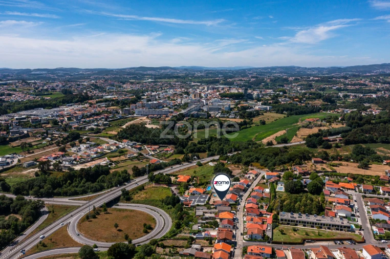 Moradia T3 para Venda em Santo Tirso, Couto (Santa Cristina e São Miguel) e Burgães Foto 42