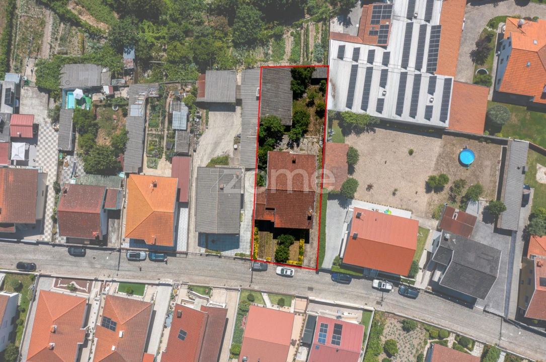 Moradia T3 para Venda em Santo Tirso, Couto (Santa Cristina e São Miguel) e Burgães Foto 3