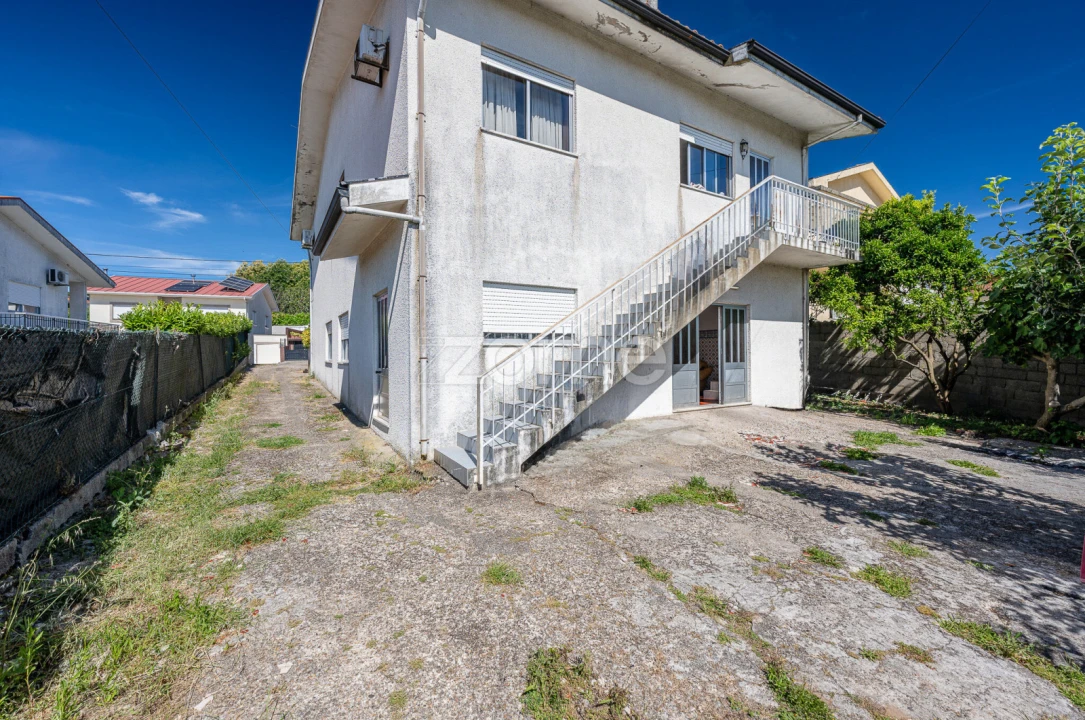Moradia T3 para Venda em Santo Tirso, Couto (Santa Cristina e São Miguel) e Burgães Foto 24