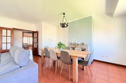 Apartamento T3 para Venda em Vila Nova de Famalicão e Calendário