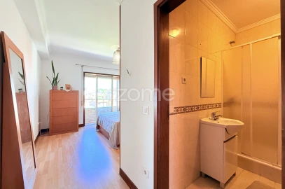 Apartamento T3 para Venda em Vila Nova de Famalicão e Calendário
