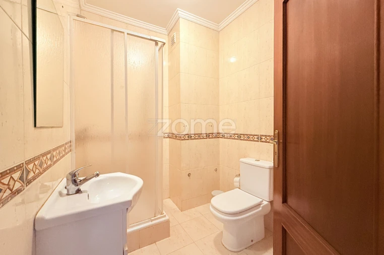 Apartamento T3 para Venda em Vila Nova de Famalicão e Calendário Foto 15