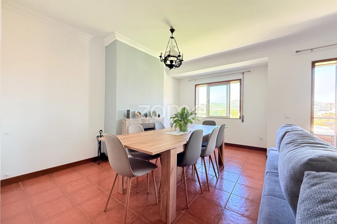 Apartamento T3 para Venda em Vila Nova de Famalicão e Calendário Foto 3