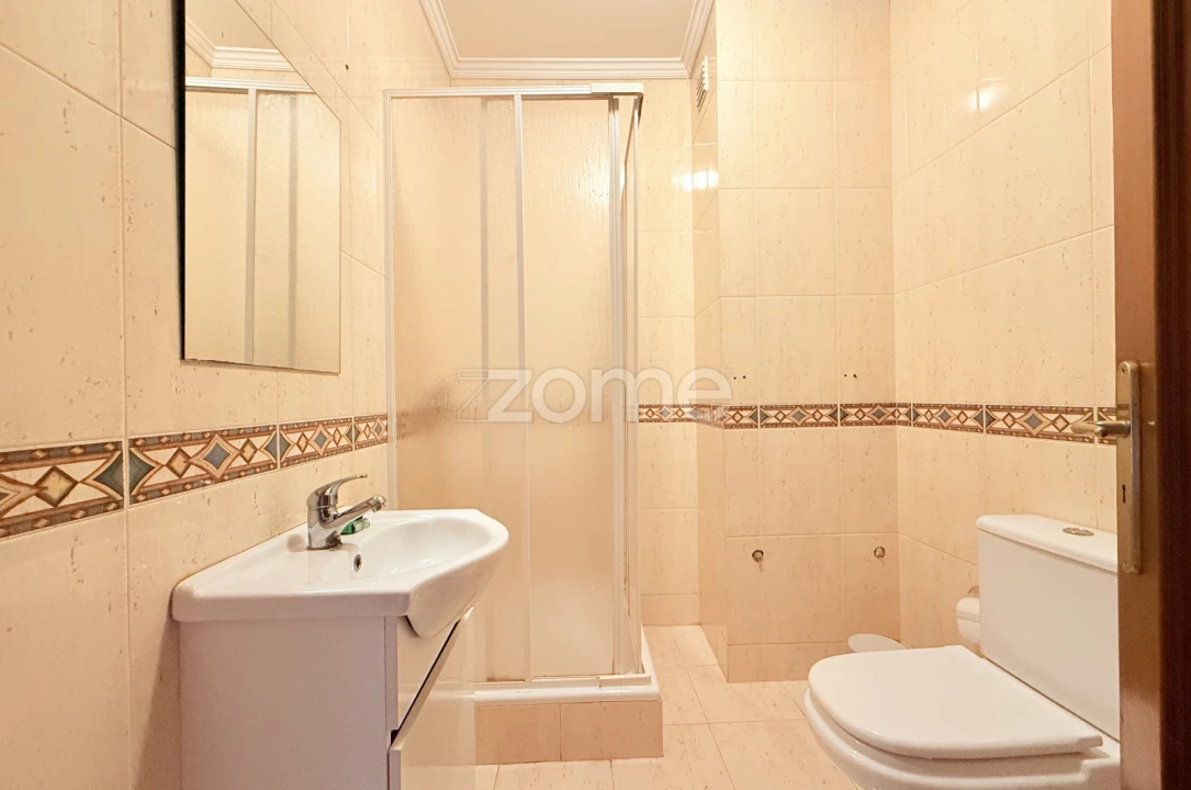 Apartamento T3 para Venda em Vila Nova de Famalicão e Calendário Foto 16
