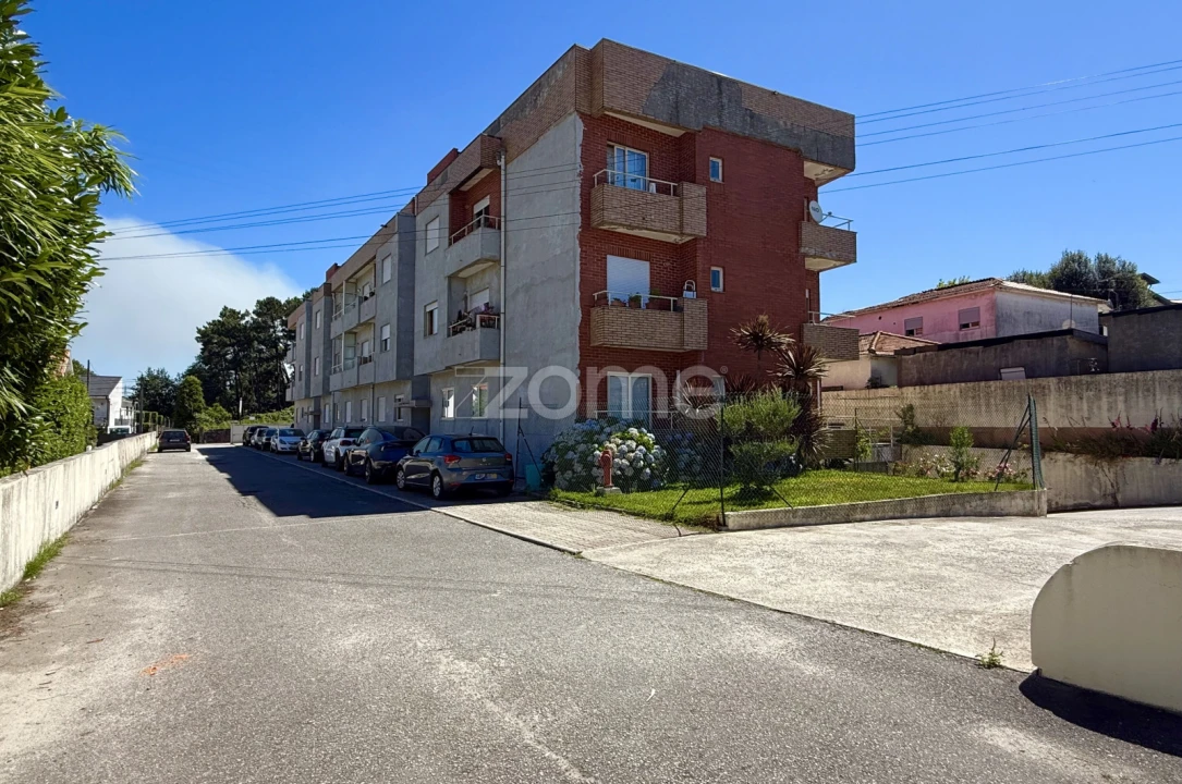 Apartamento T3 para Venda em Vila Nova de Famalicão e Calendário Foto 26