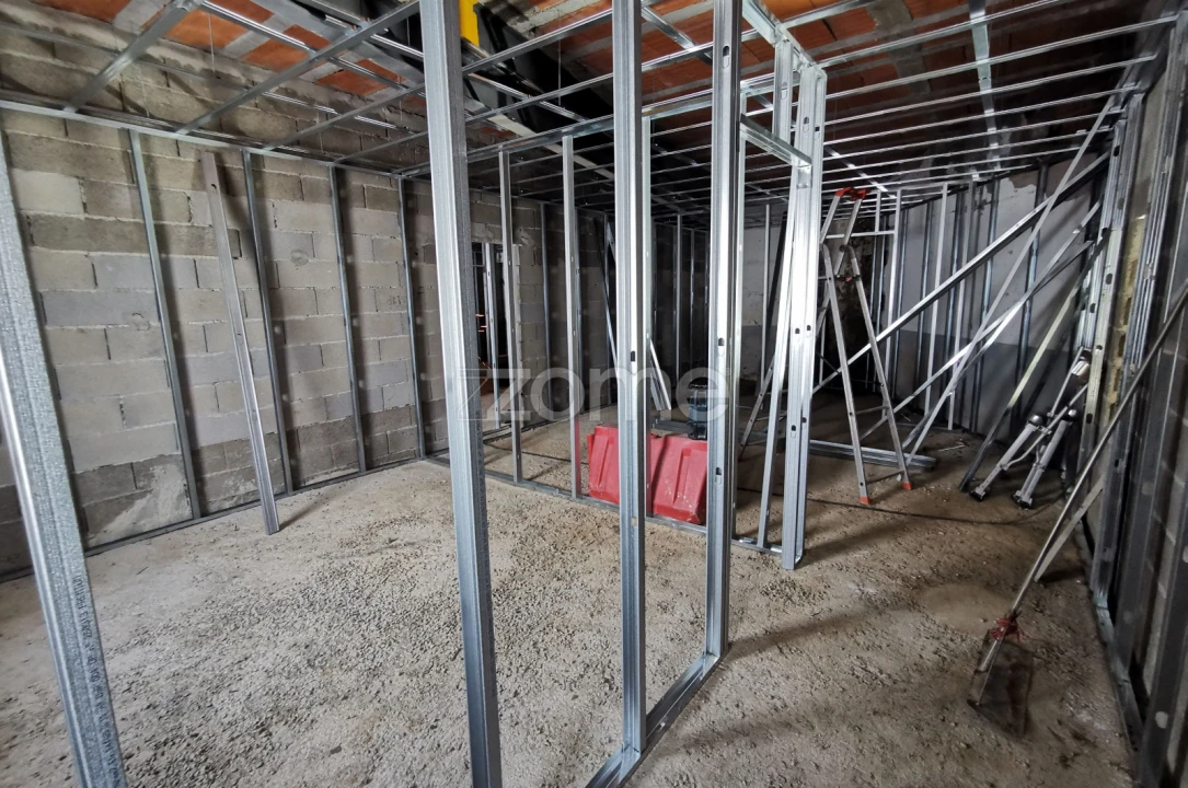 Apartamento T1 para Venda em Oliveira do Douro Foto 20