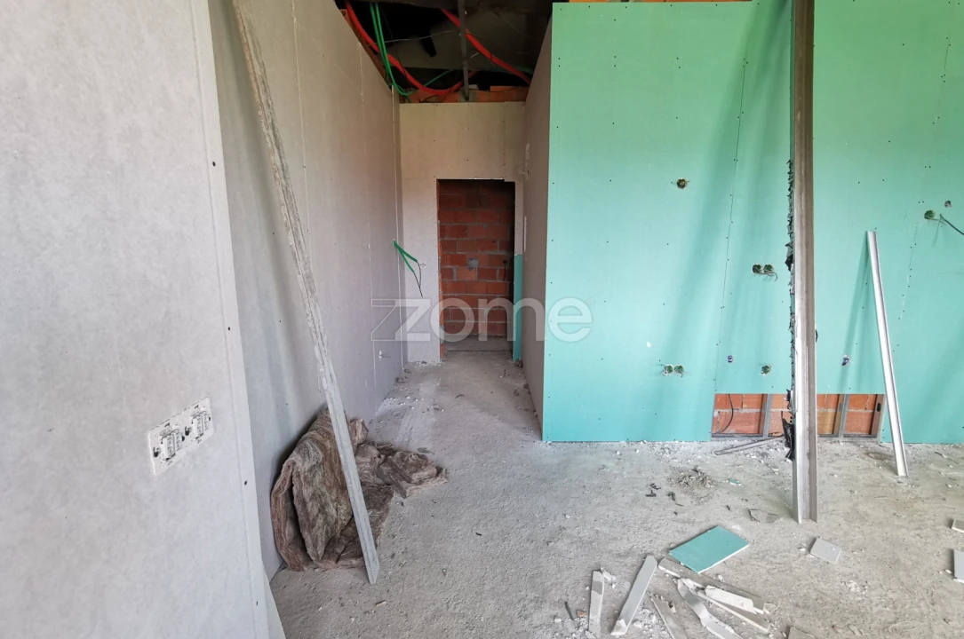 Apartamento T1 para Venda em Oliveira do Douro Foto 25
