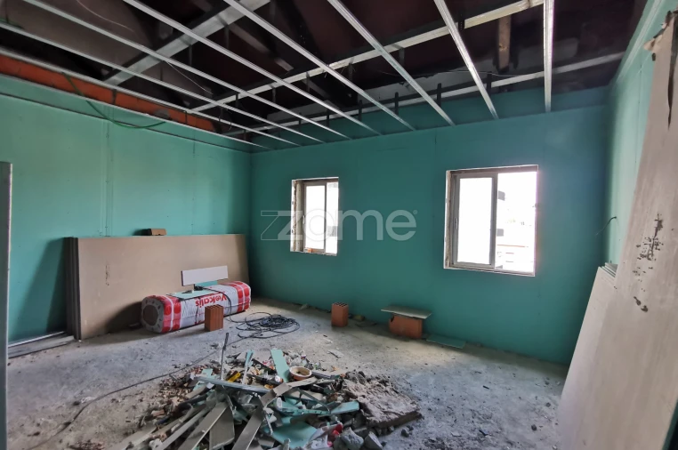 Apartamento T1 para Venda em Oliveira do Douro Foto 12