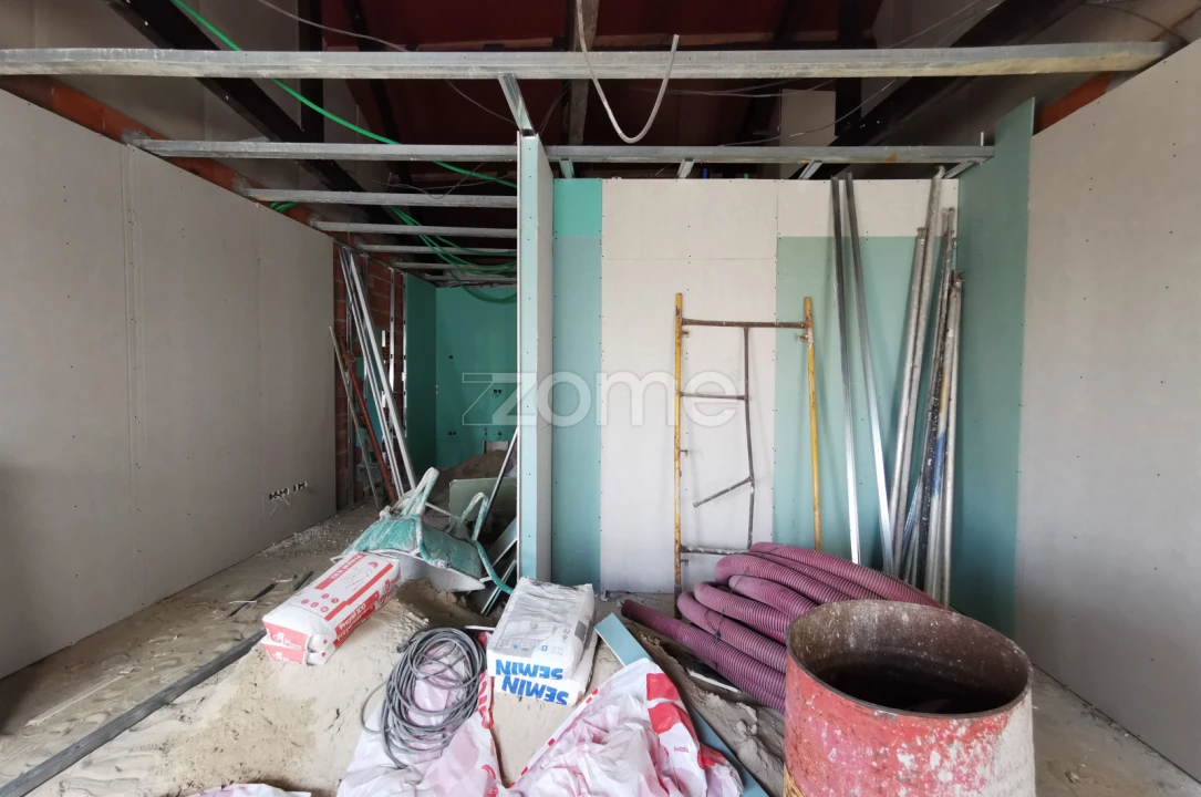 Apartamento T1 para Venda em Oliveira do Douro Foto 10