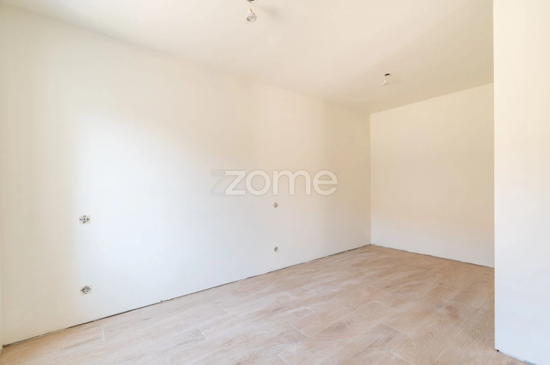 Apartamento T1 para Venda em Custóias, Leça do Balio e Guifões Foto 8