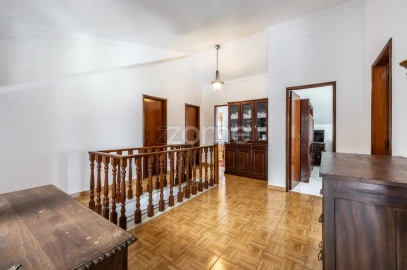 Moradia T5 para Venda em Alcobaça e Vestiaria