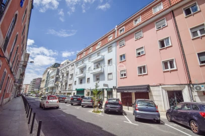 Apartamento T2 para Venda em Arroios