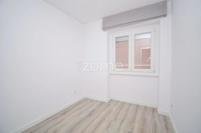 Apartamento T2 para Venda em Arroios