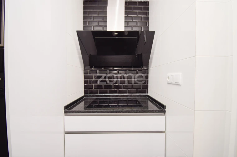 Apartamento T2 para Venda em Arroios Foto 9