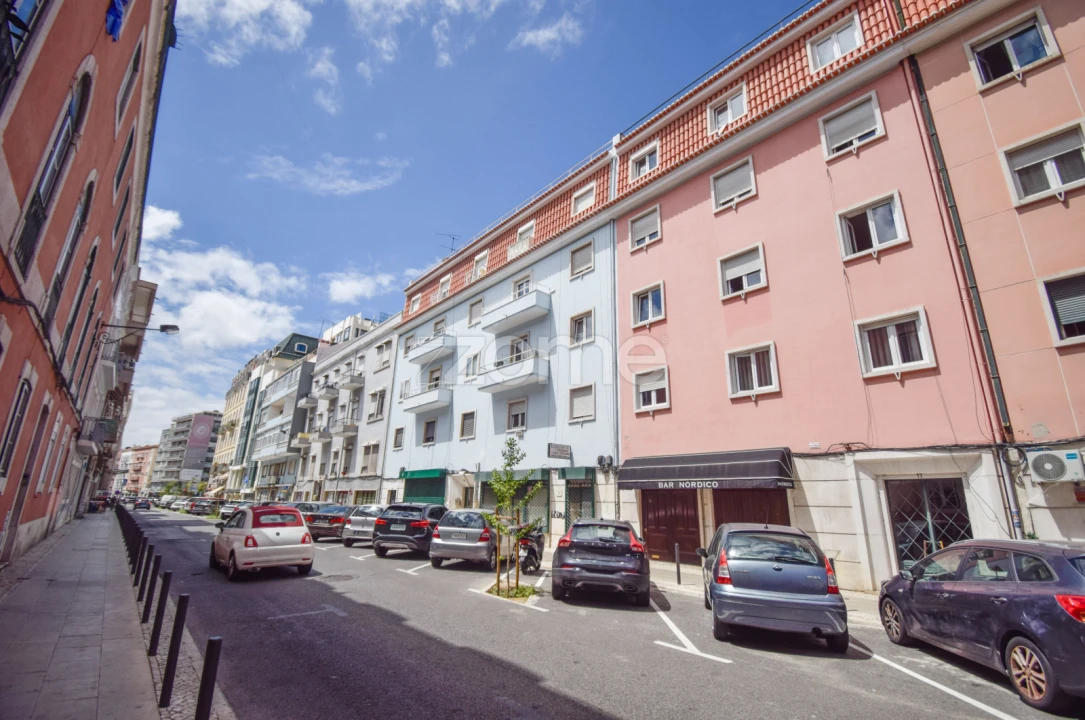Apartamento T2 para Venda em Arroios Foto 22
