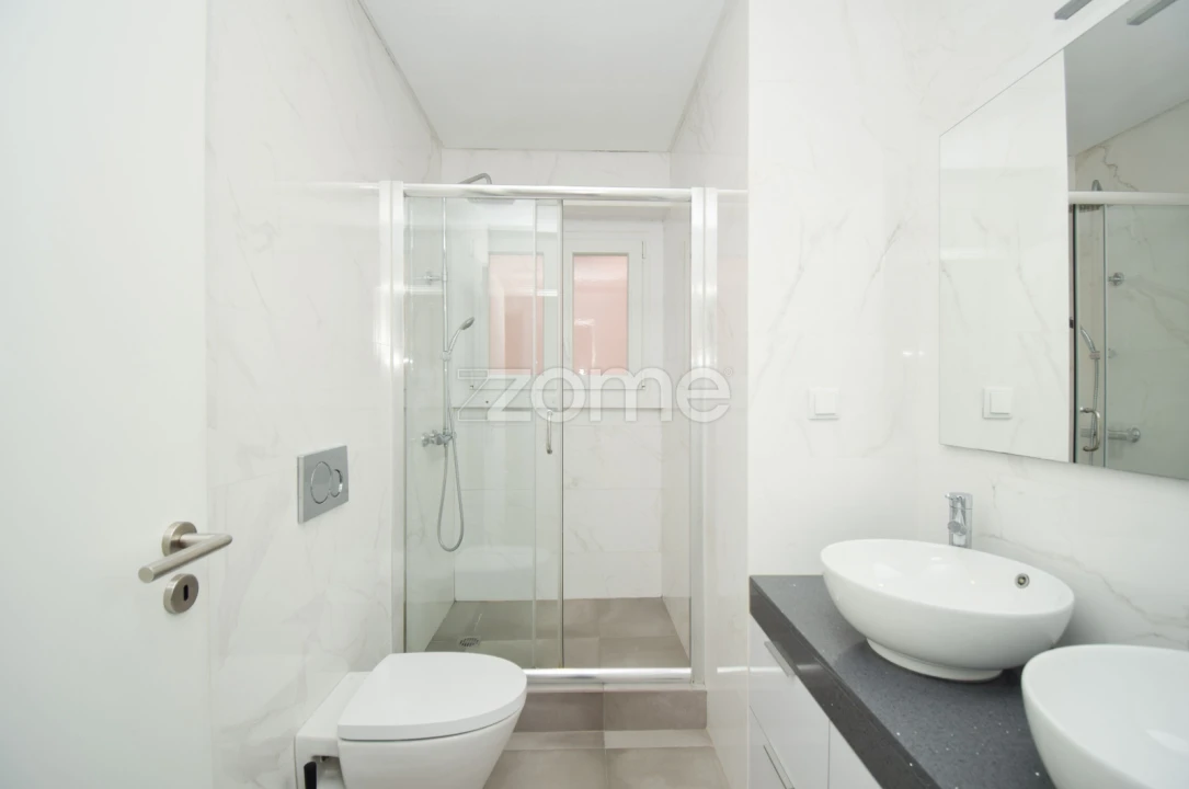 Apartamento T2 para Venda em Arroios Foto 20