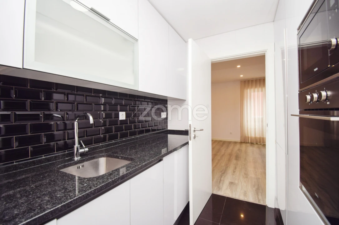 Apartamento T2 para Venda em Arroios Foto 6