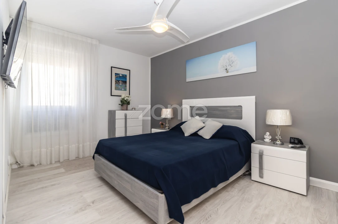 Apartamento T4 para Venda em Corroios Foto 14