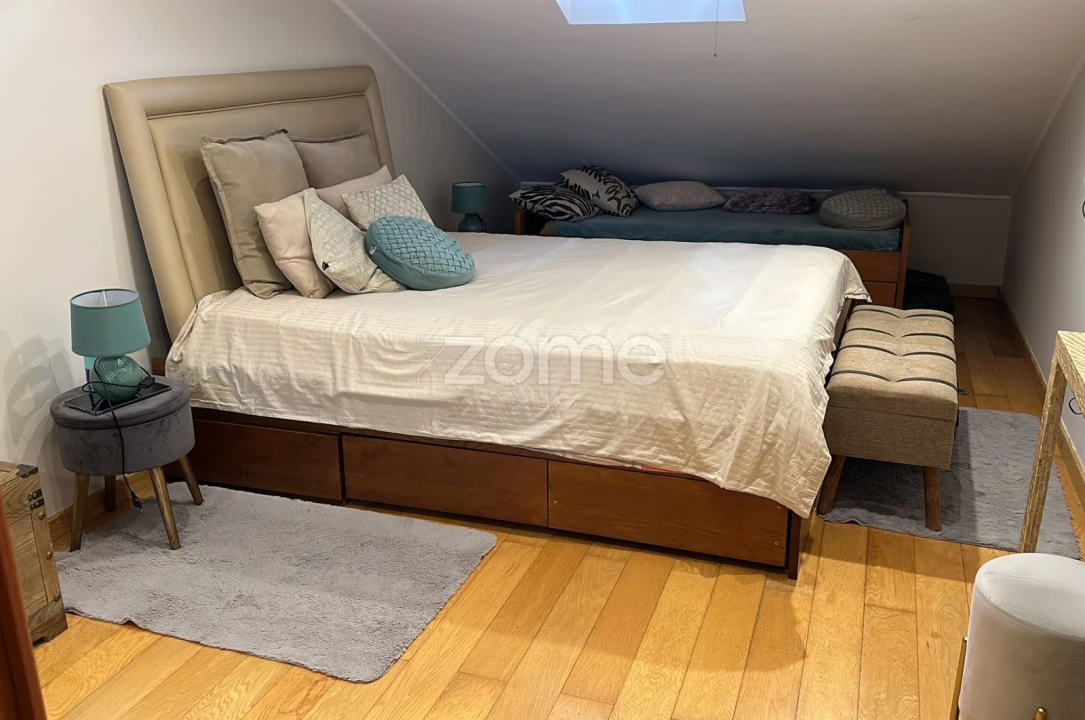 Apartamento T6 para Venda em Queluz e Belas Foto 9