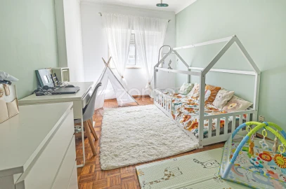 Apartamento T2 para Venda em Seixal, Arrentela e Aldeia de Paio Pires