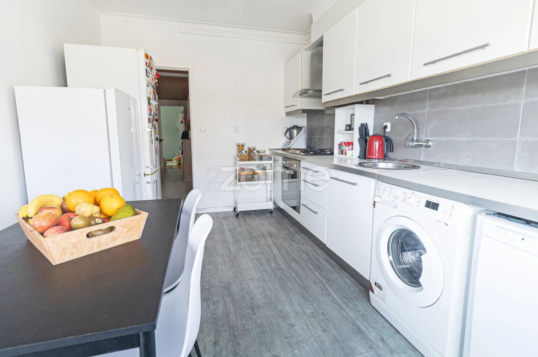 Apartamento T2 para Venda em Seixal, Arrentela e Aldeia de Paio Pires Foto 2