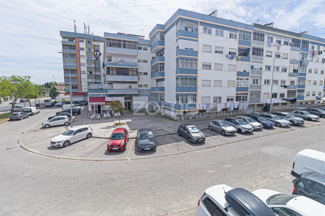 Apartamento T2 para Venda em Seixal, Arrentela e Aldeia de Paio Pires Foto 13