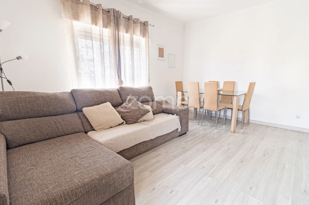 Apartamento T2 para Venda em Seixal, Arrentela e Aldeia de Paio Pires Foto 7