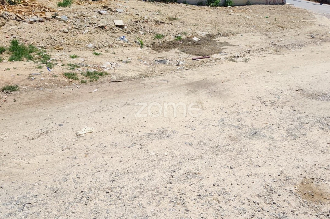 Terreno para Venda em Charneca de Caparica e Sobreda Foto 8