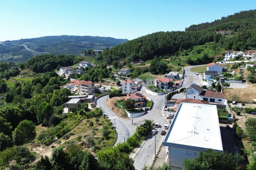 Apartamento T2 para Venda em Pombeiro de Ribavizela Foto 21